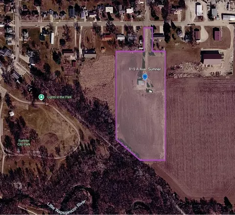 819 A Ave, Sumner, IA 50674