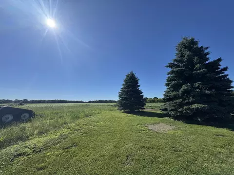 819 A Ave, Sumner, IA 50674 photo 2