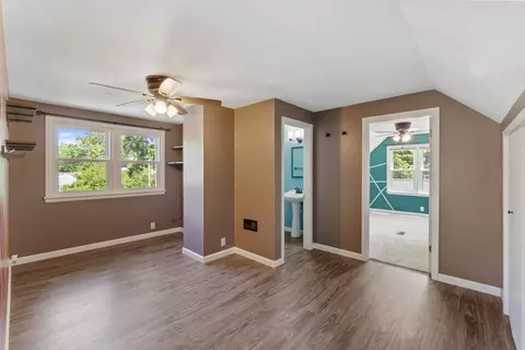 Bedroom - 1445 E Mitchell Ave, Waterloo, IA 50702 photo 1 of 2