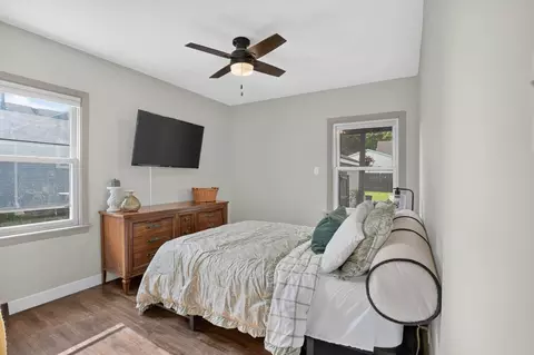 Bedroom - 204 Cornwall Ave, Waterloo, IA 50702 photo 3 of 4