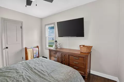 Bedroom - 204 Cornwall Ave, Waterloo, IA 50702 photo 4 of 4