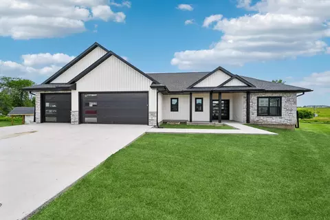 4832 Steel Ct, Marion, IA 52302