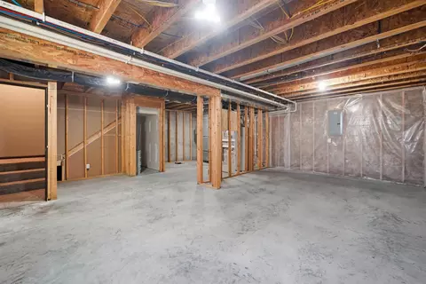 Other - 1615 Darby Dr, Waterloo, IA 50702 photo 4 of 4