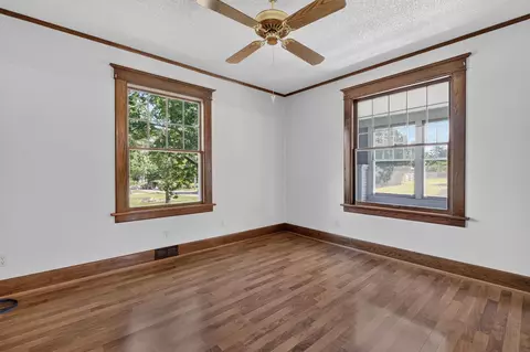 Other - 206 S Hackett Rd, Waterloo, IA 50701 photo 4 of 11