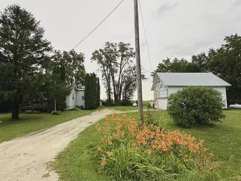 2673 230th St, Charles City, IA 50616