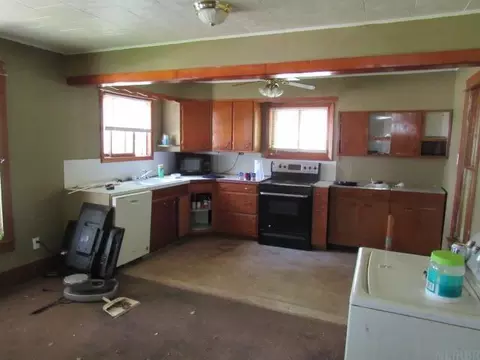 Kitchen - 110 E Main St, Olin, IA 52320 photo 1 of 1