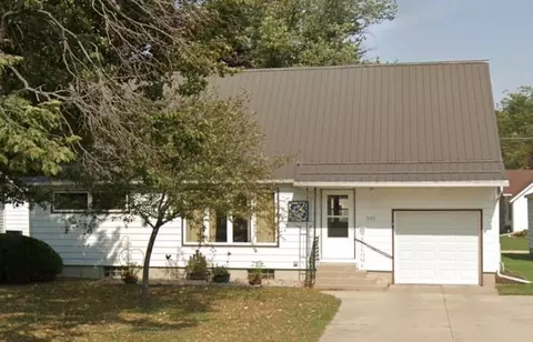 922 7th St, Allison, IA 50602