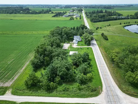 1563 Piedmont Ave, Tripoli, IA 50676
