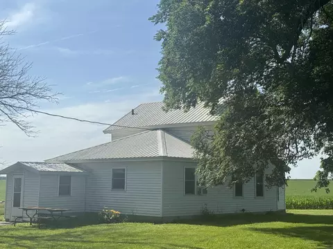 2268 Fayette, Ionia, IA 50645