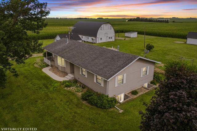 23902 130th St, Parkersburg, IA 50665