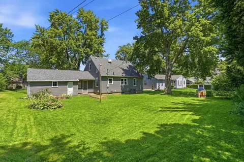 Exterior - 700 Cornwall Ave, Waterloo, IA 50702 photo 6 of 7