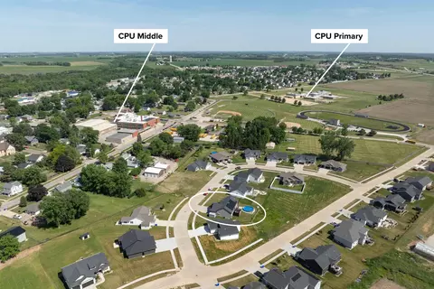 View/Area - 709 Pointer Cir, Center Point, IA 52213 photo 7 of 7
