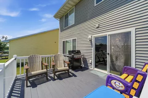 Exterior - 4922 Millenium Dr, Cedar Falls, IA 50613 photo 2 of 5