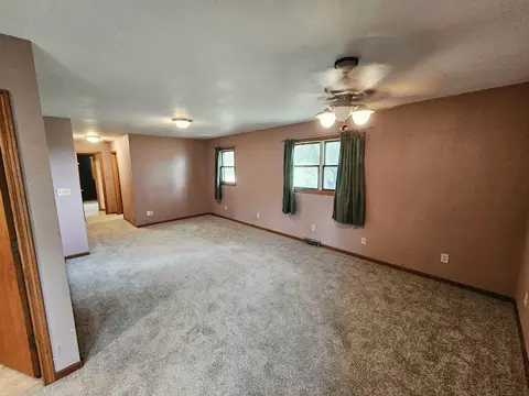 Living - 715 Malone Ave, Readlyn, IA 50668 photo 5 of 5