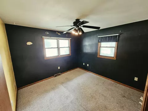 Bedroom - 715 Malone Ave, Readlyn, IA 50668 photo 3 of 8