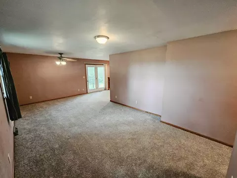 Living - 715 Malone Ave, Readlyn, IA 50668 photo 3 of 5