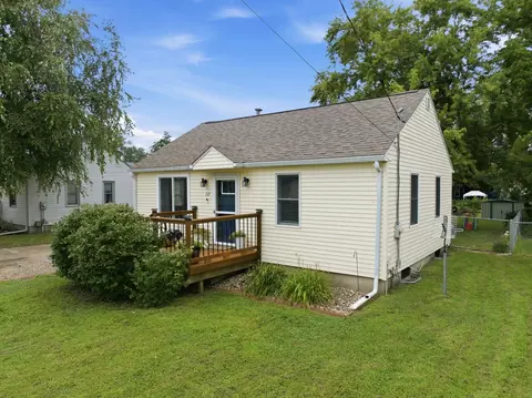 1115 Brookside Ave, Evansdale, IA 50707