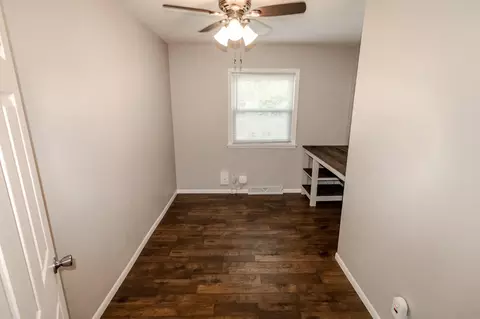 Bedroom - 227 Longview Dr, Waterloo, IA 50701 photo 6 of 6
