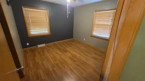 Bedroom - 232 Zelmar St, Waterloo, IA 50701 photo 4 of 5
