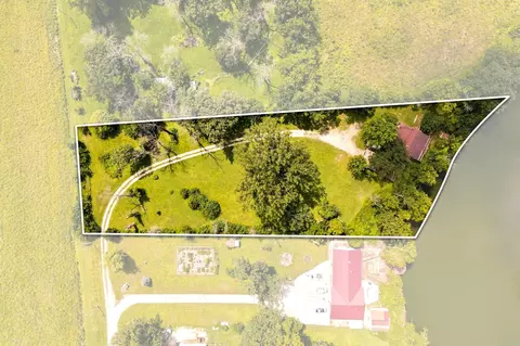 View/Area - 21635 Walnut Ave, Shell Rock, IA 50670 photo 4 of 6