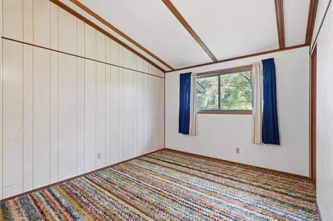 Bedroom - 21635 Walnut Ave, Shell Rock, IA 50670 photo 2 of 3