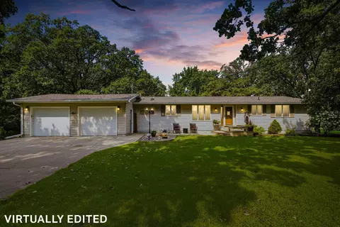 18001 40th St, Oelwein, IA 50662