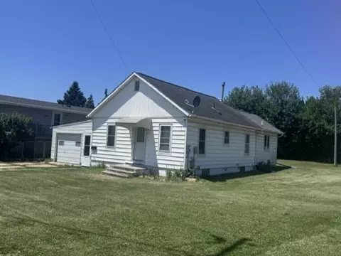 201 Commercial St, La Porte City, IA 50651