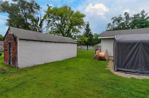 Exterior - 711 Bishop Ave, Waterloo, IA 50707 photo 10 of 10