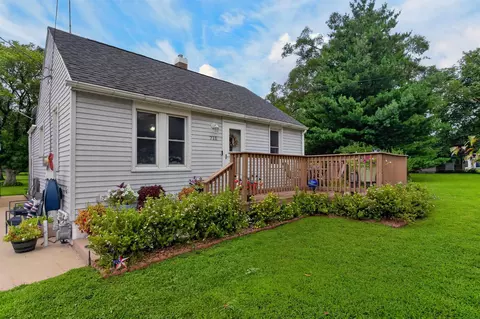 Other - 711 Bishop Ave, Waterloo, IA 50707 photo 1 of 4