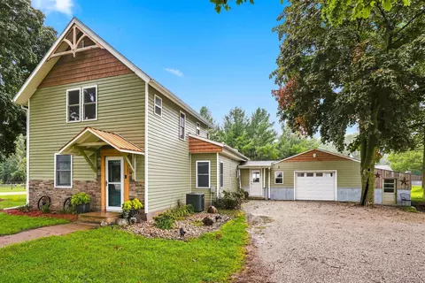 302 Park Ave, Rowley, IA 52329