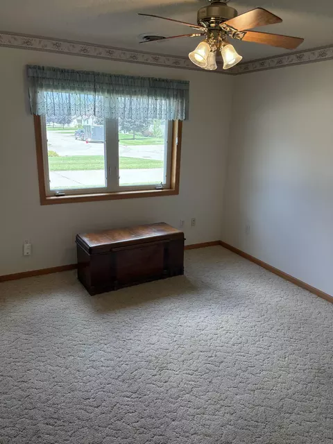 Bedroom - 205 E Ridge St, Readlyn, IA 50668 photo 2 of 4