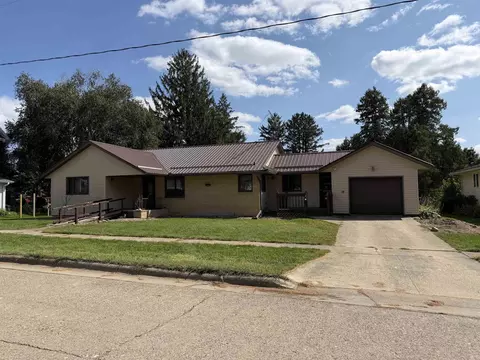 503 W Center St, Monona, IA 52159