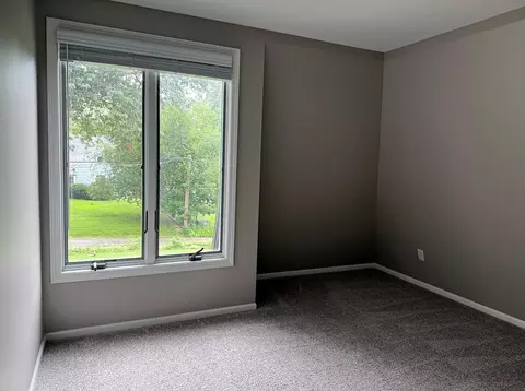 Bedroom - 1710 Cherry Ln, Cedar Falls, IA 50613 photo 1 of 3
