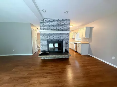 Living - 1710 Cherry Ln, Cedar Falls, IA 50613 photo 3 of 8