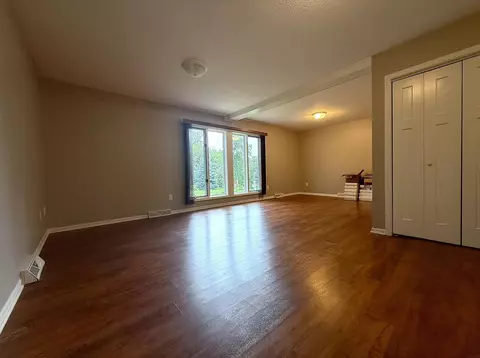 Living - 1710 Cherry Ln, Cedar Falls, IA 50613 photo 4 of 8