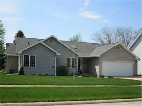 1639 Audubon Dr, Waterloo, IA 50701