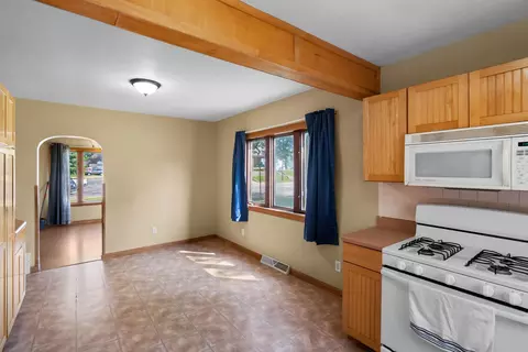 Other - 1420 E Mitchell Ave, Waterloo, IA 50702 photo 2 of 10