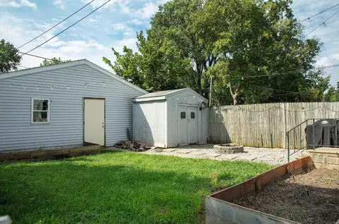 Exterior - 103 Summit, Waterloo, IA 50701 photo 4 of 7