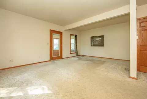 308 Division St, Plainfield, IA 50666 photo 5