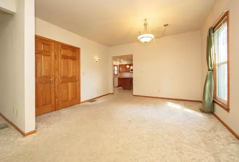308 Division St, Plainfield, IA 50666 photo 4