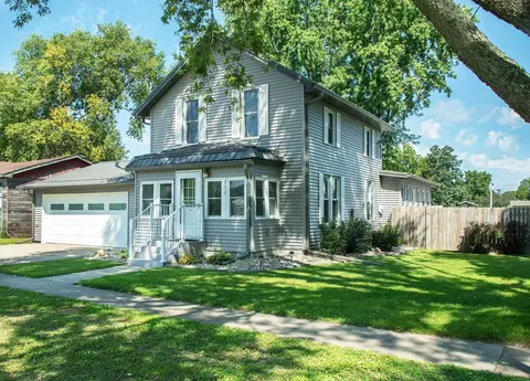 308 Division St, Plainfield, IA 50666 photo 2