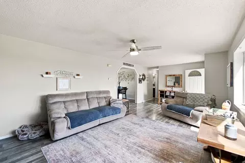 Living - 2087 330th Street St, Walker, IA 52352 photo 2 of 3