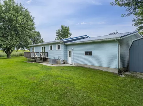 Exterior - 2087 330th Street St, Walker, IA 52352 photo 7 of 9