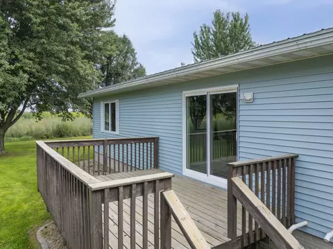 Exterior - 2087 330th Street St, Walker, IA 52352 photo 5 of 9