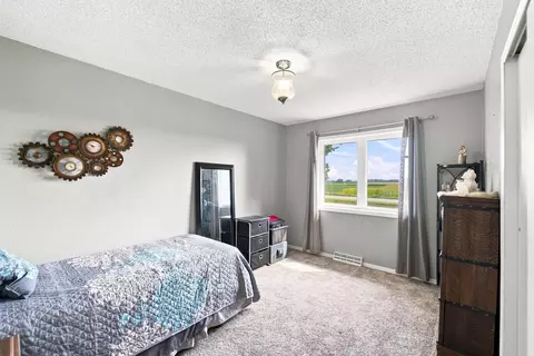 Bedroom - 2087 330th Street St, Walker, IA 52352 photo 6 of 6