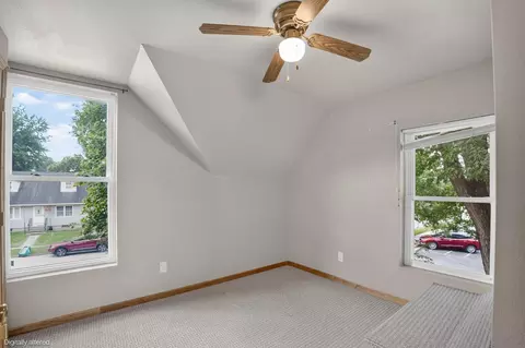 Bedroom - 144 E Franklin St, Denver, IA 50622 photo 3 of 5