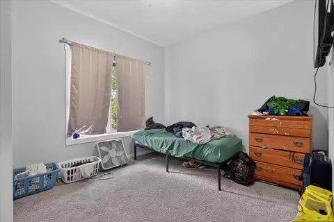 Bedroom - 2324 Maynard Ave, Waterloo, IA 50701 photo 4 of 6