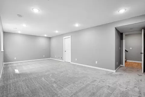 Other - 813 Grindstone Cir, Waterloo, IA 50702 photo 4 of 5