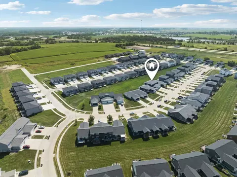View/Area - 813 Grindstone Cir, Waterloo, IA 50702 photo 1 of 2
