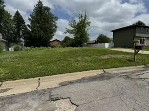 1918 S 5th Ave, Marshalltown, IA 50158